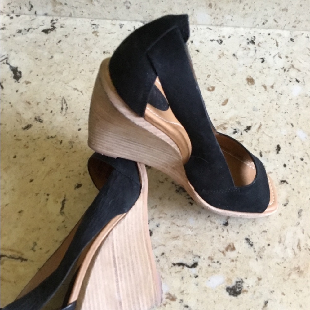 FOSSIL Nubuck Wedge Black